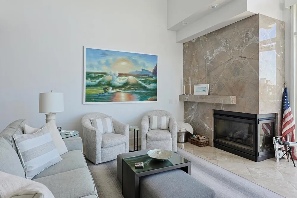 1220 1st Street #303 Coronado, CA 92118