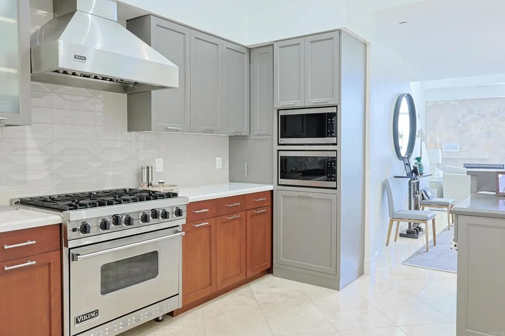 1220 1st Street #303 Coronado, CA 92118