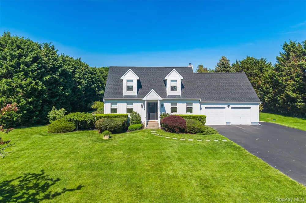 820 Gabriella Court Mattituck, NY 11952