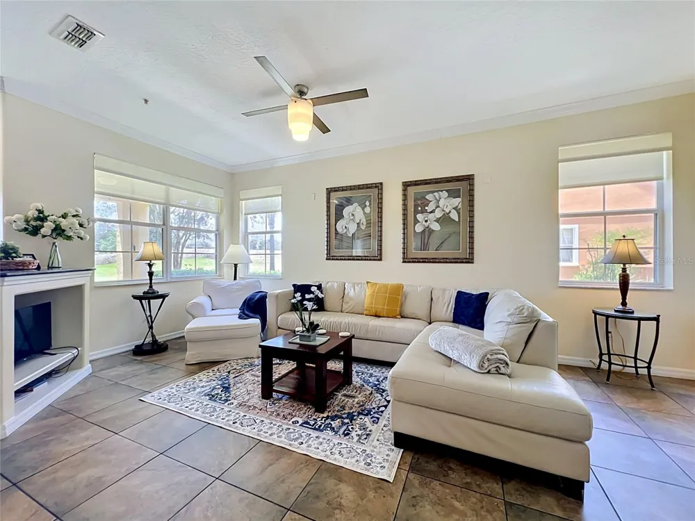 7586 ASSEMBLY LANE Reunion, FL 34747
