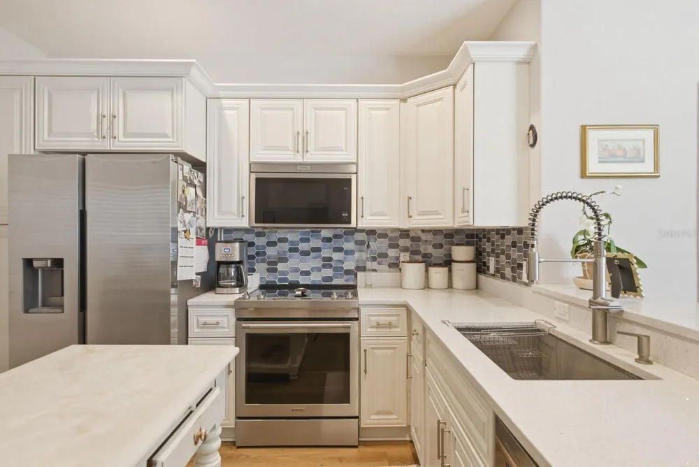 336 HARBOR RIDGE DRIVE Palm Harbor, FL 34683