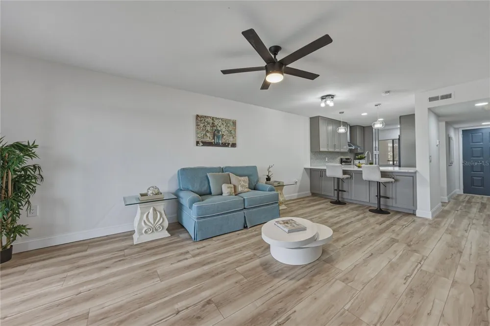 8150 BRENT STREET #725 Port Richey, FL 34668