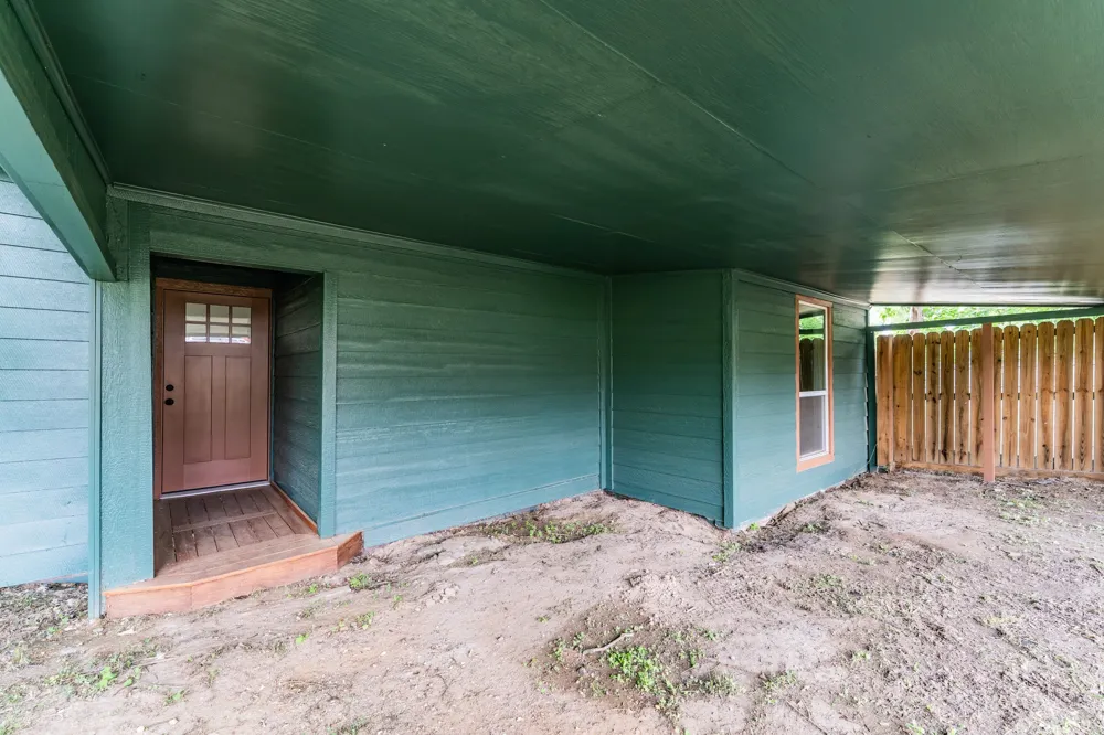 308 W Pine Street Winnsboro, TX 75494
