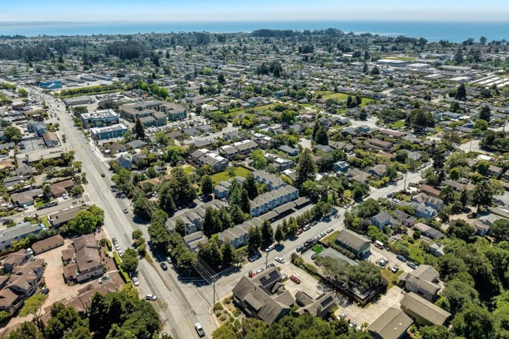 1200 Capitola Road #7 Santa Cruz, CA 95062