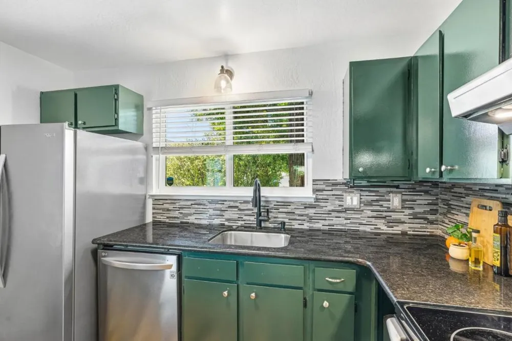 1200 Capitola Road #7 Santa Cruz, CA 95062