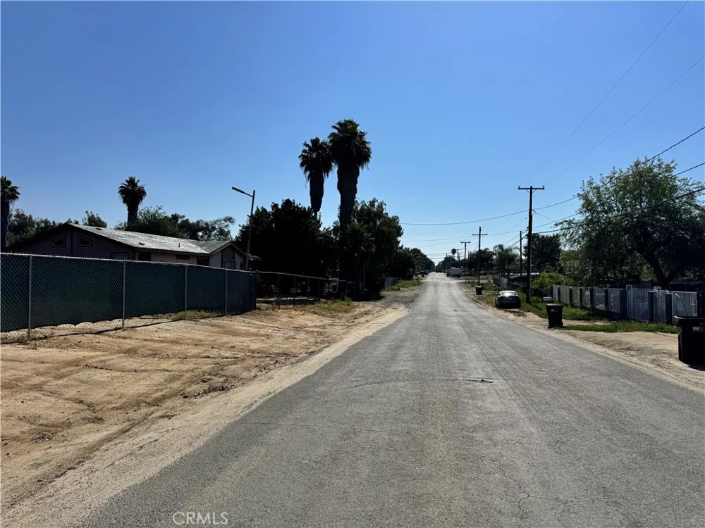 21668 Nance Street Perris, CA 92570