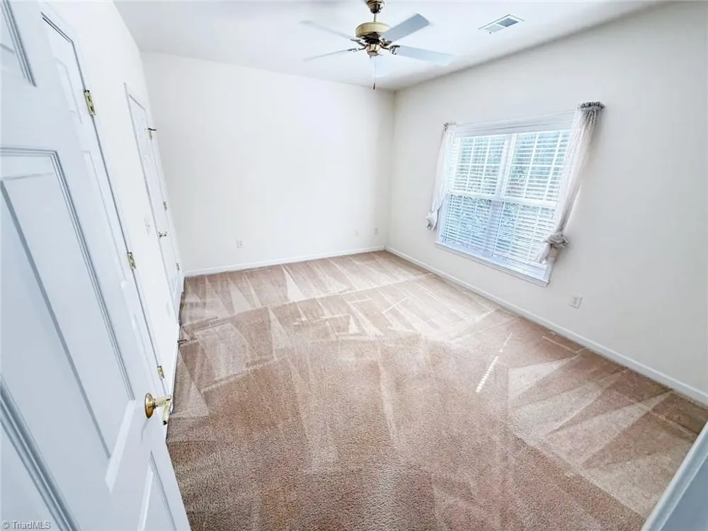 3710 Spanish Peak Drive #2B High Point, NC 27265