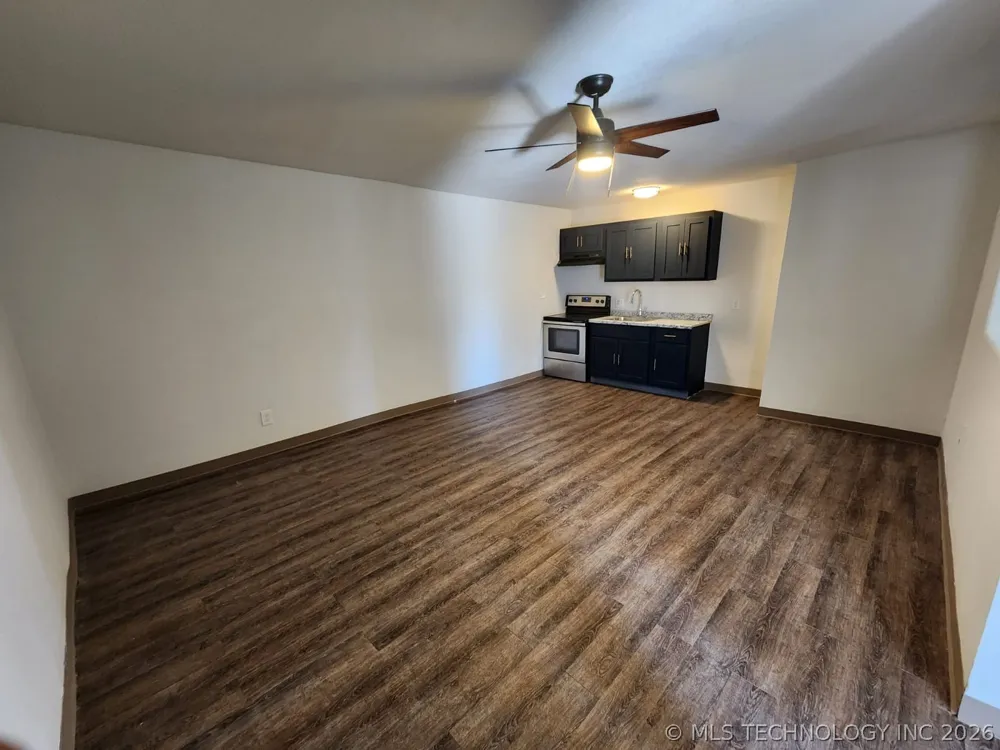 400 W Tulsa Avenue SE Spavinaw, OK 74366