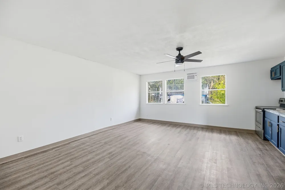 400 W Tulsa Avenue SE Spavinaw, OK 74366