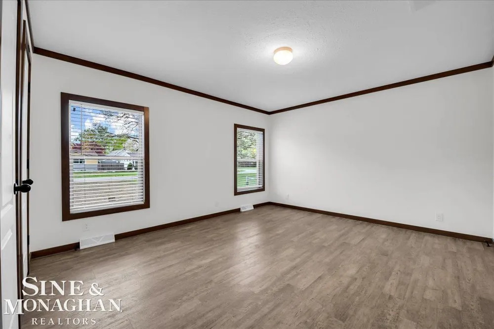 2060 Washington Street Algonac City, MI 48001