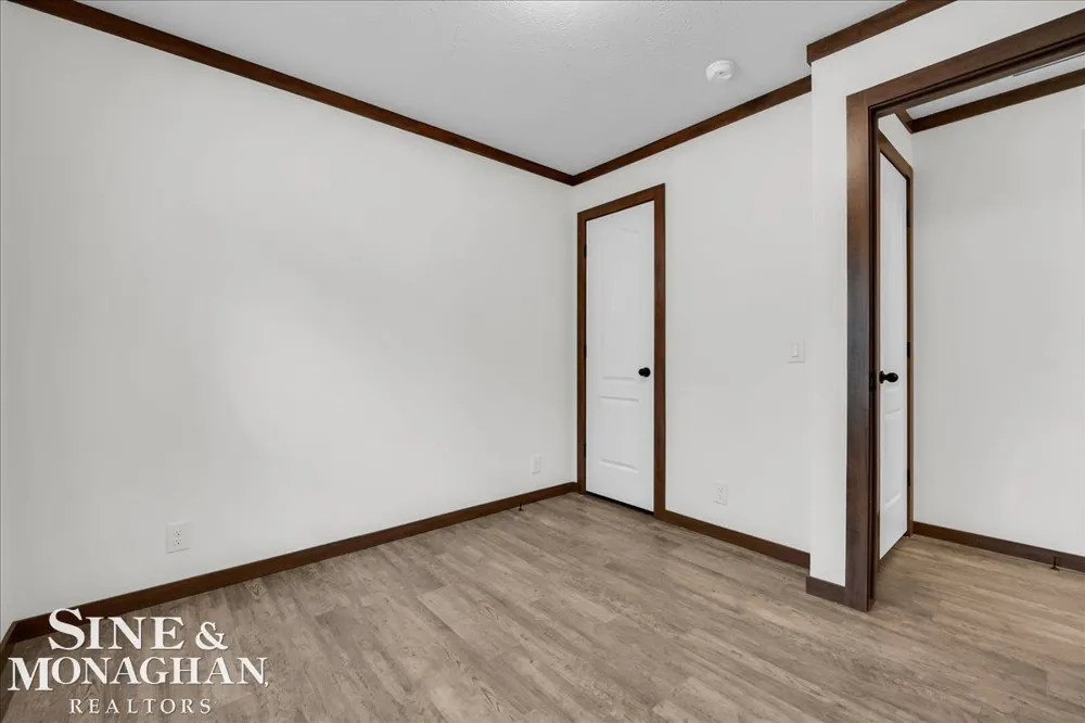 2060 Washington Street Algonac City, MI 48001
