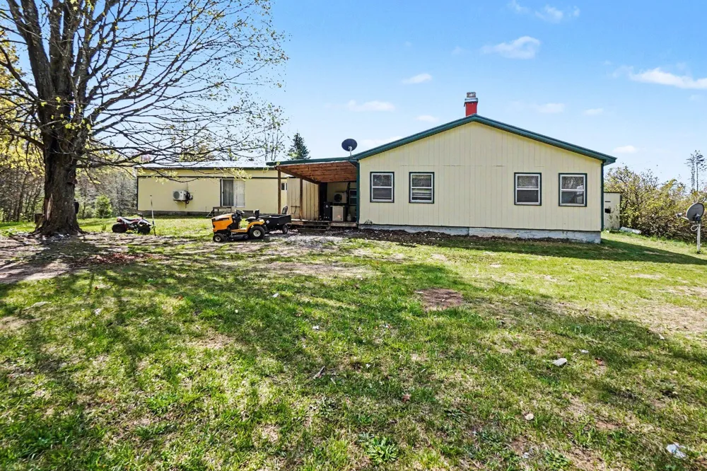 10086 E Old M 63 Ellsworth Township, MI 49656