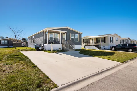 2111 Summerfield Lane