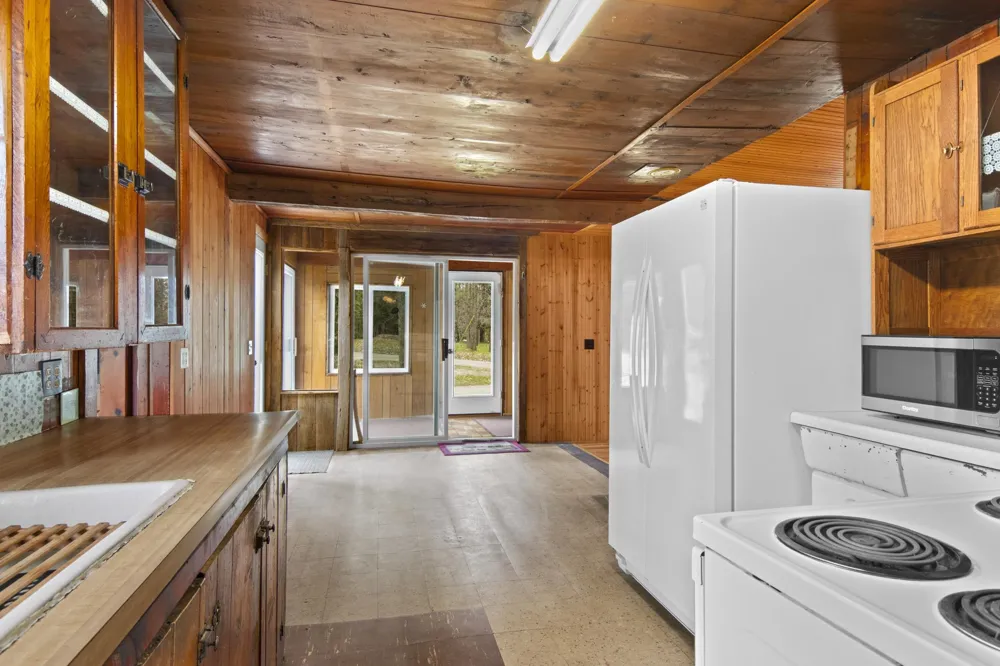 5322 Rushton Road Central Lake Township, MI 49622