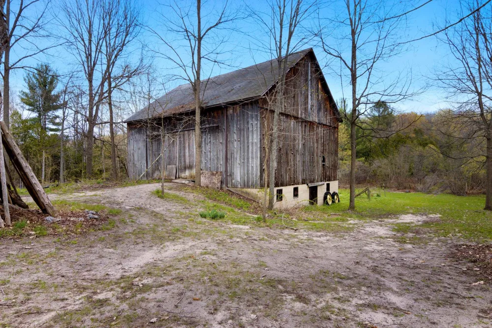 5322 Rushton Road Central Lake Township, MI 49622