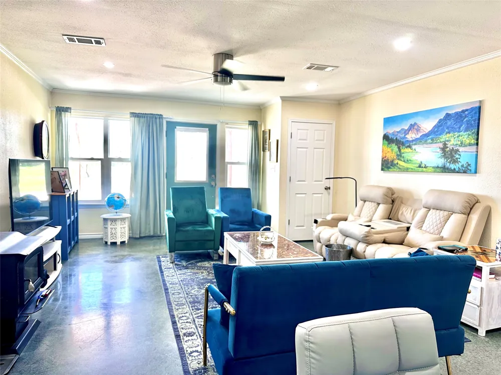 12633 FM 374 Cross Plains, TX 76443