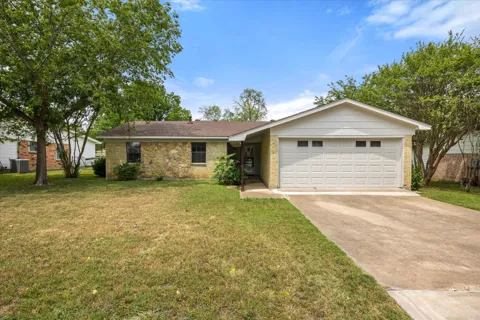 606 Nancy Drive