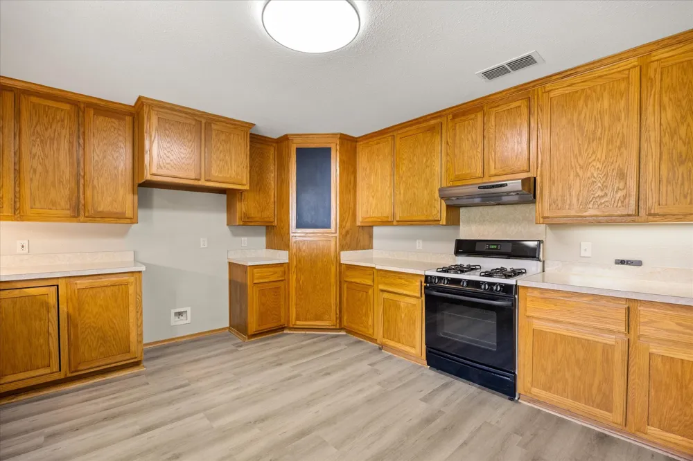 606 Nancy Drive Glen Rose, TX 76043