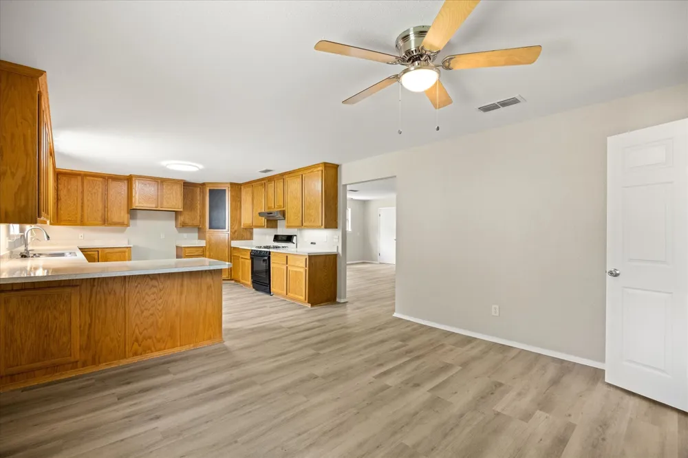 606 Nancy Drive Glen Rose, TX 76043
