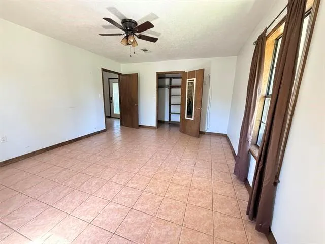 8957 Tejas Lane Silsbee, TX 77656