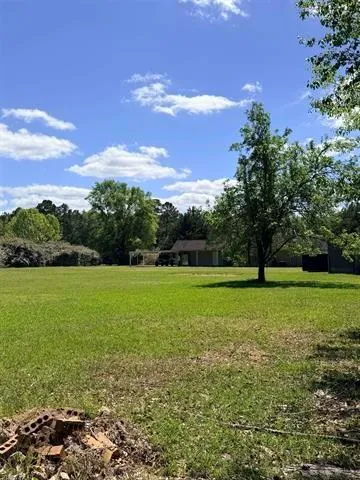8957 Tejas Lane Silsbee, TX 77656