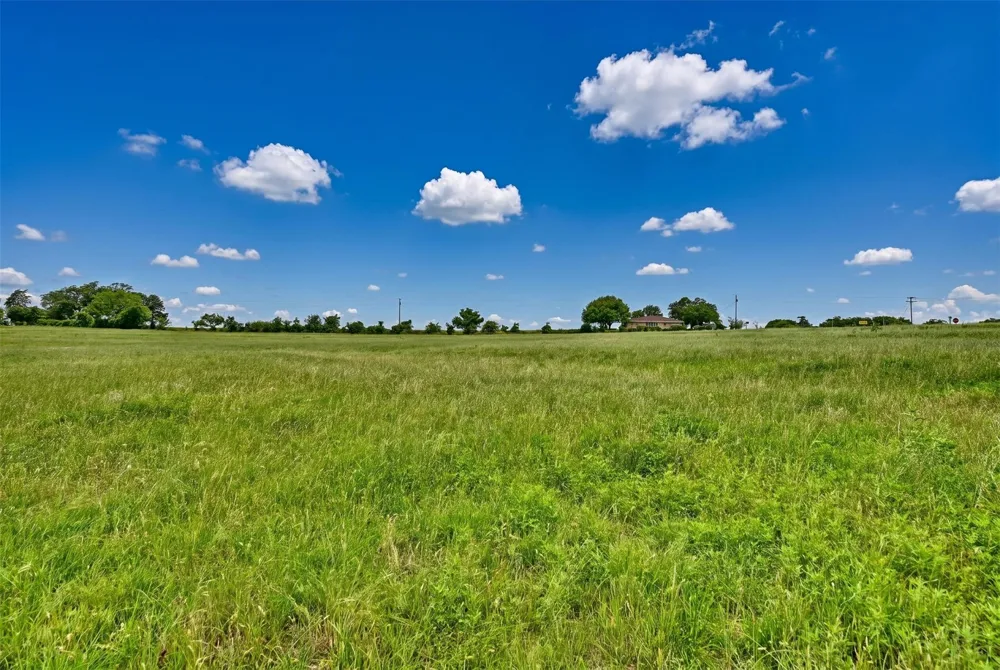 2586 Fm 3456 Brenham, TX 77833