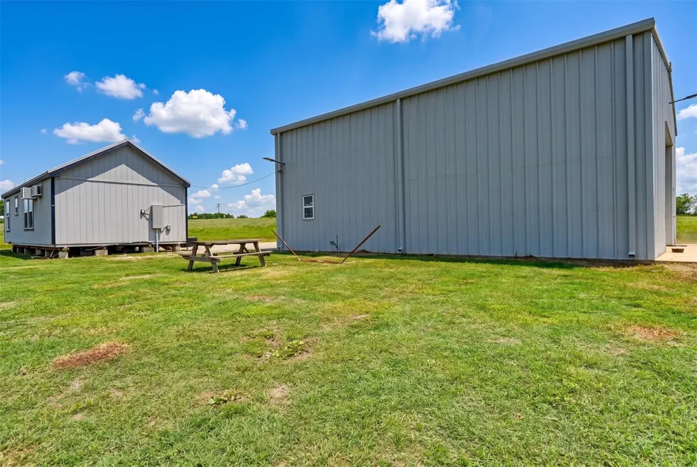 2586 Fm 3456 Brenham, TX 77833