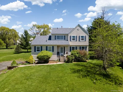 4 Brook Court