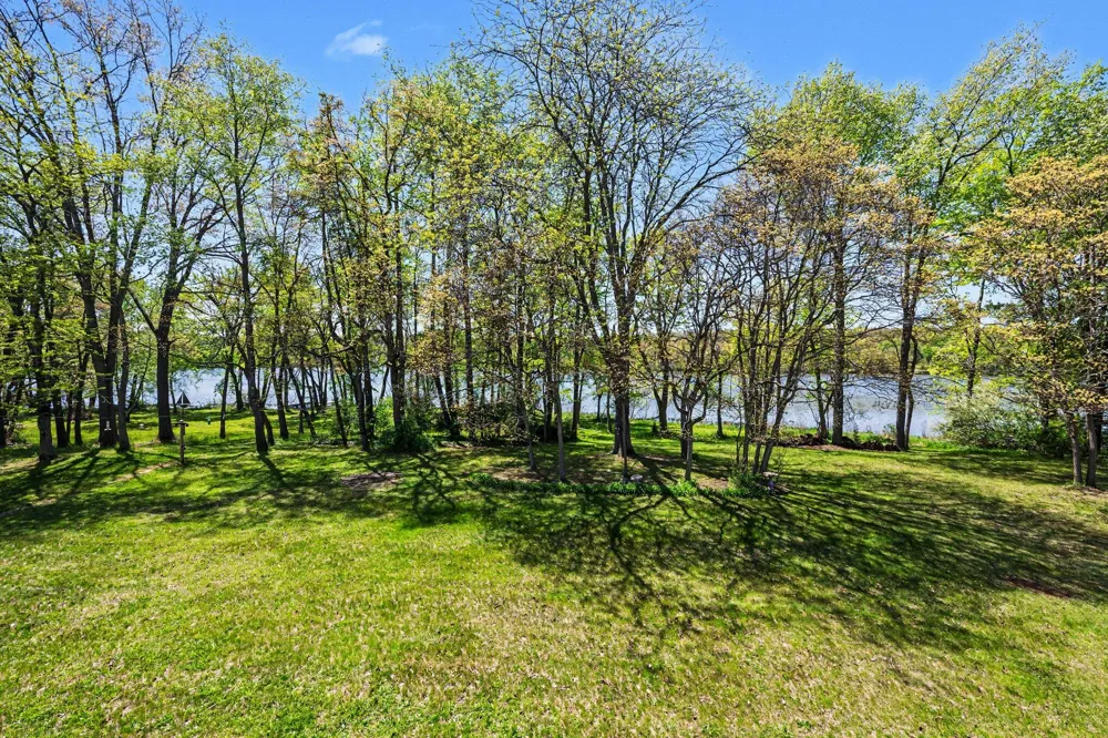 3450 Snow Farm Lane Allegan, MI 49010