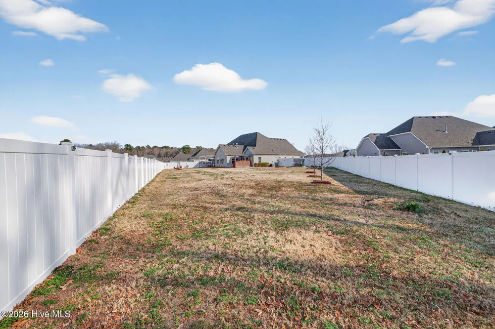 106 Snoozy Manor Lane Moyock, NC 27958