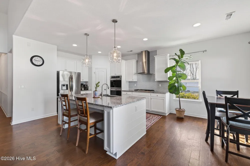 106 Snoozy Manor Lane Moyock, NC 27958