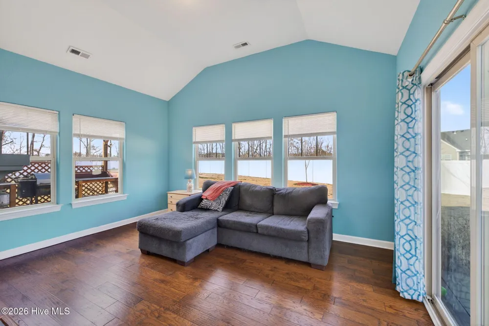 106 Snoozy Manor Lane Moyock, NC 27958