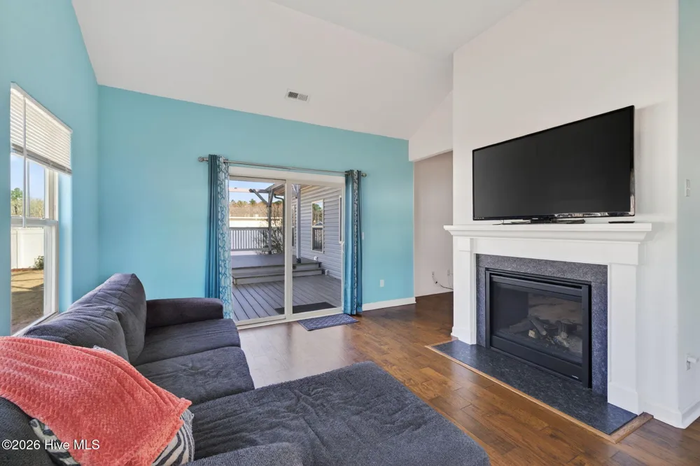 106 Snoozy Manor Lane Moyock, NC 27958