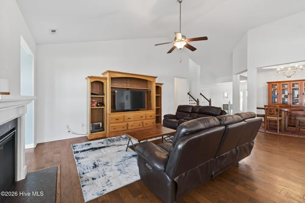 106 Snoozy Manor Lane Moyock, NC 27958