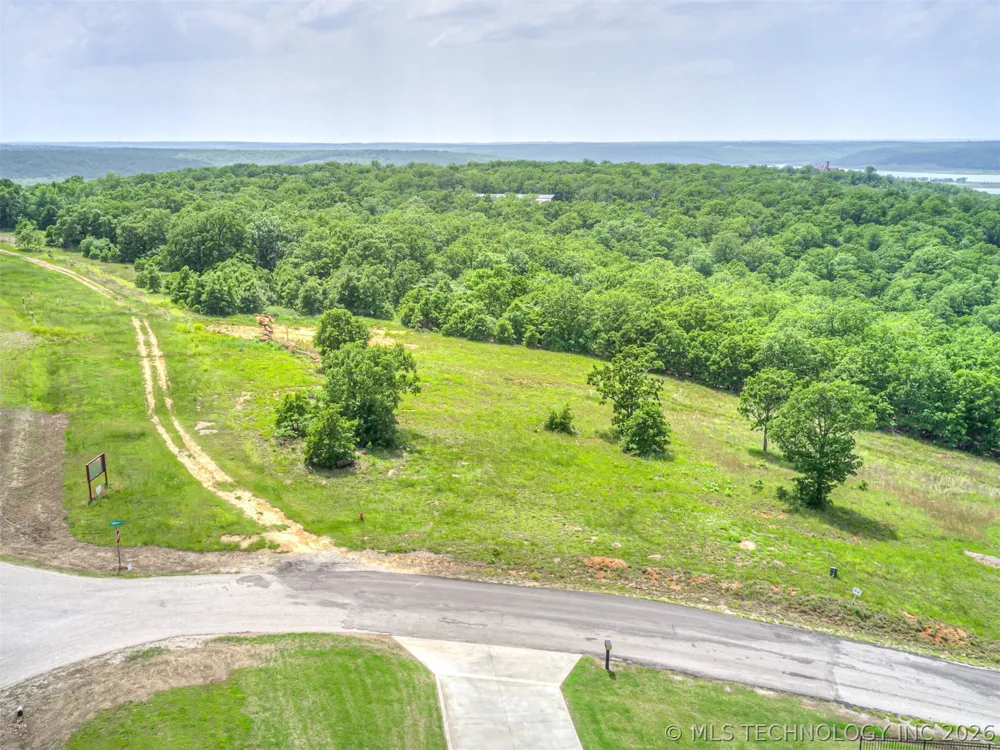 33 Catalina Boulevard Sperry, OK 74073