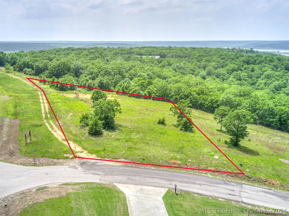 33 Catalina Boulevard Sperry, OK 74073