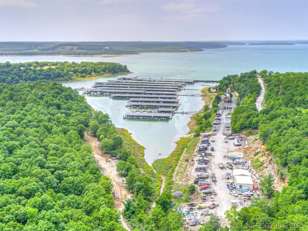 33 Catalina Boulevard Sperry, OK 74073