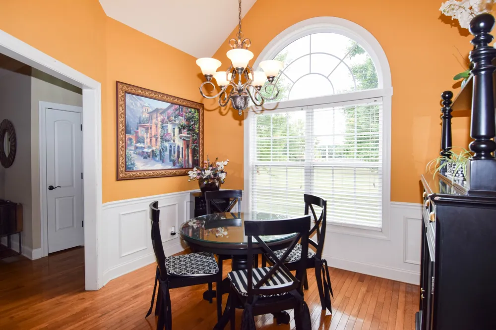 1003 Roland Ct Cottontown, TN 37048