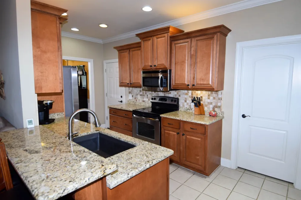 1003 Roland Ct Cottontown, TN 37048