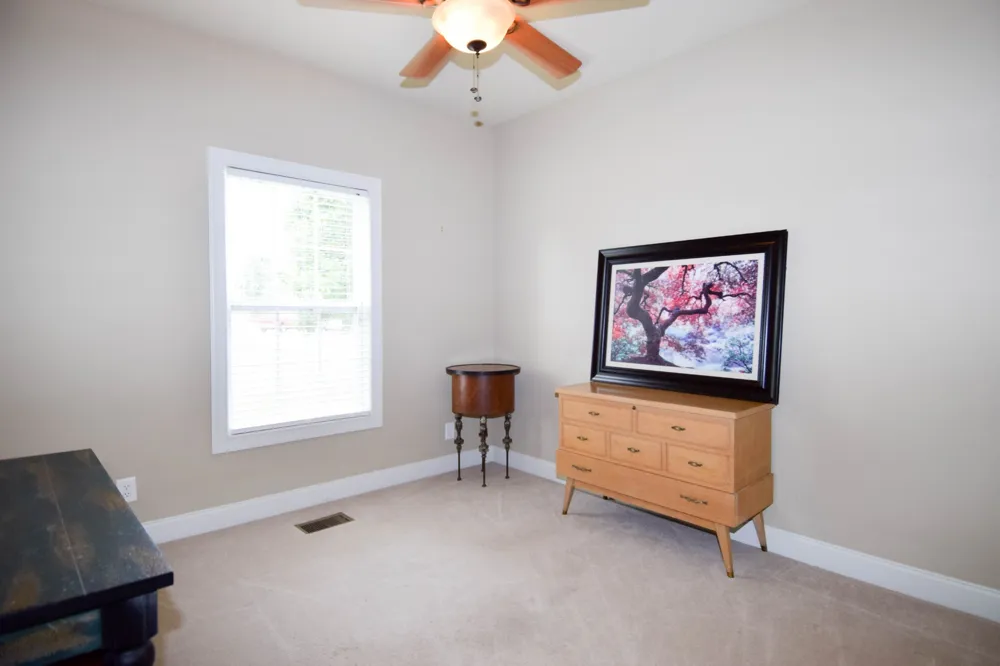 1003 Roland Ct Cottontown, TN 37048