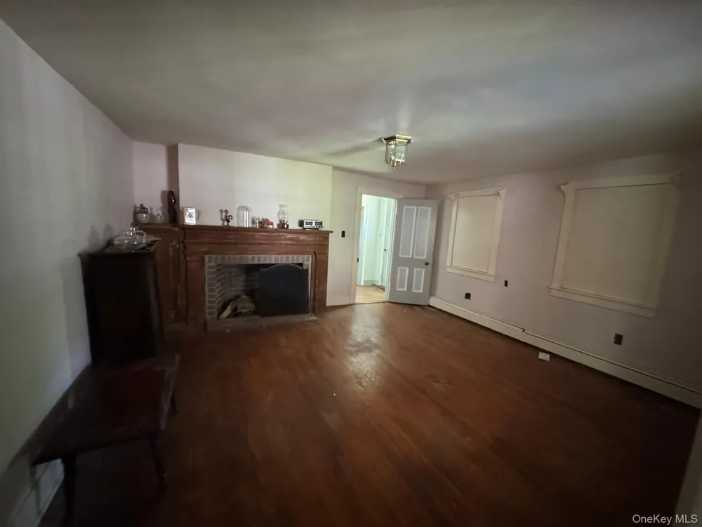 540 Franklinville Road Laurel, NY 11948
