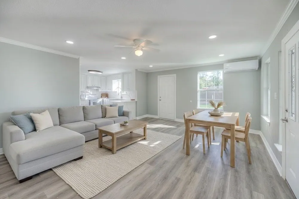 420 Oak Forest Drive Shepherd, TX 77371