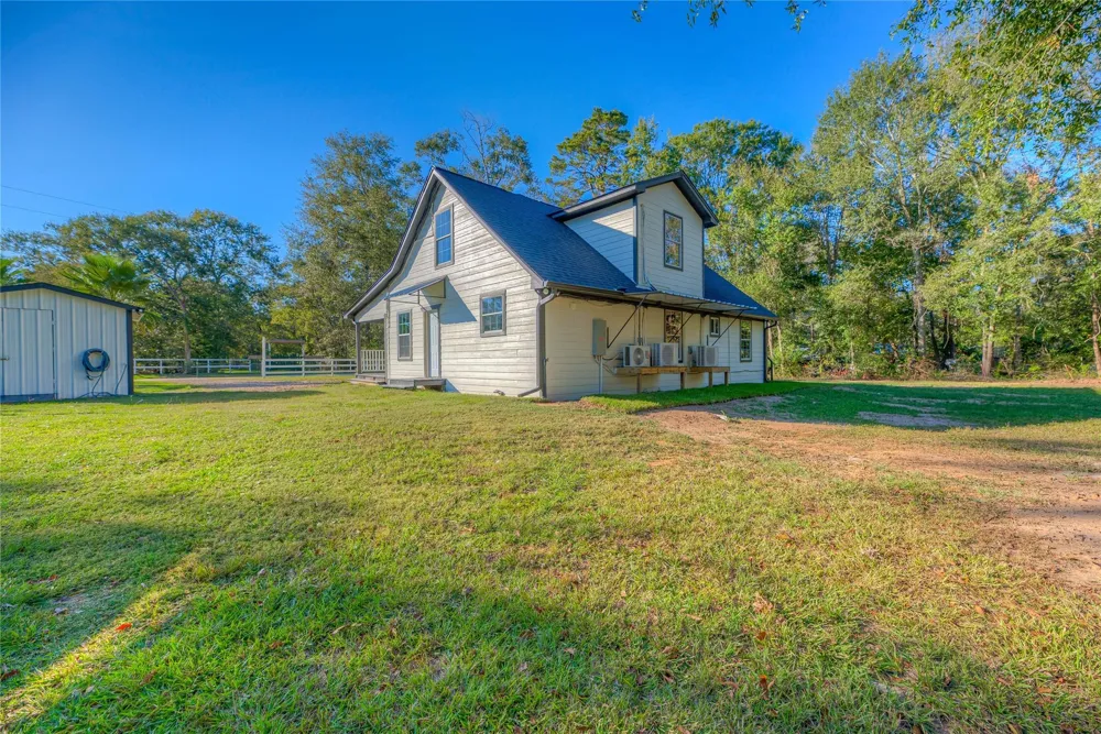 420 Oak Forest Drive Shepherd, TX 77371
