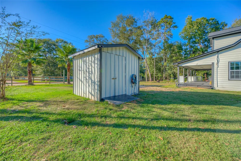 420 Oak Forest Drive Shepherd, TX 77371