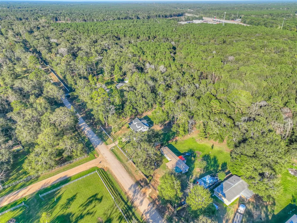 420 Oak Forest Drive Shepherd, TX 77371