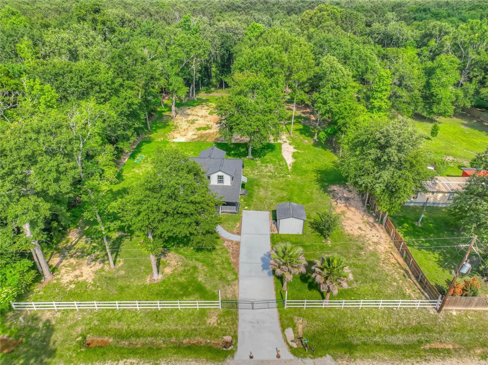 420 Oak Forest Drive Shepherd, TX 77371