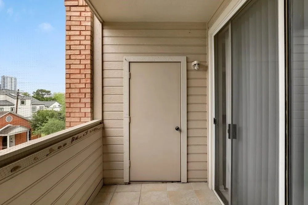 2111 Welch Street #A218 Houston, TX 77019