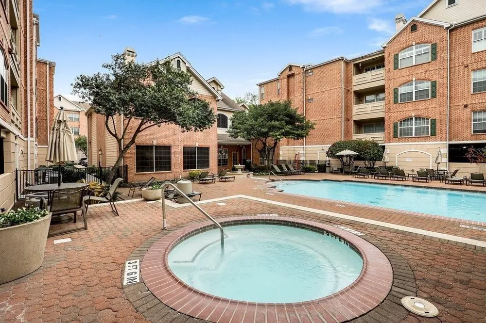 2111 Welch Street #A218 Houston, TX 77019