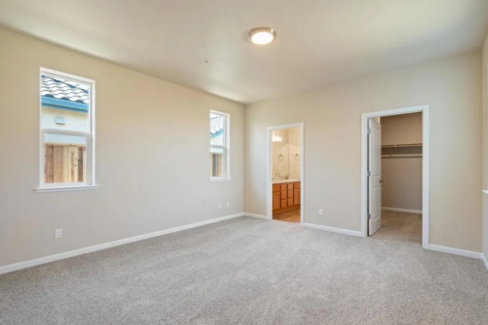 133 Carmona Drive King City, CA 93930