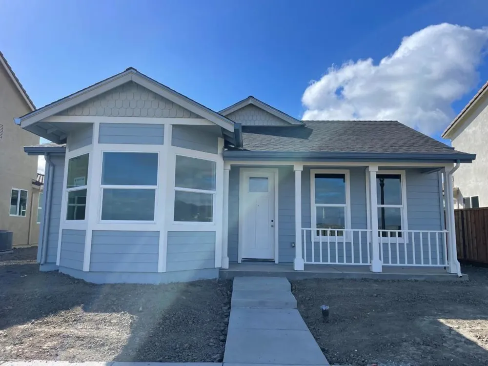 133 Carmona Drive King City, CA 93930